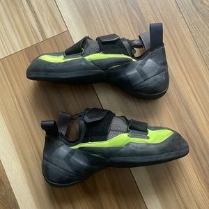 Black Diamond Method sport climbing shoes- unisex EU 39 M 6.5/ W 7.5